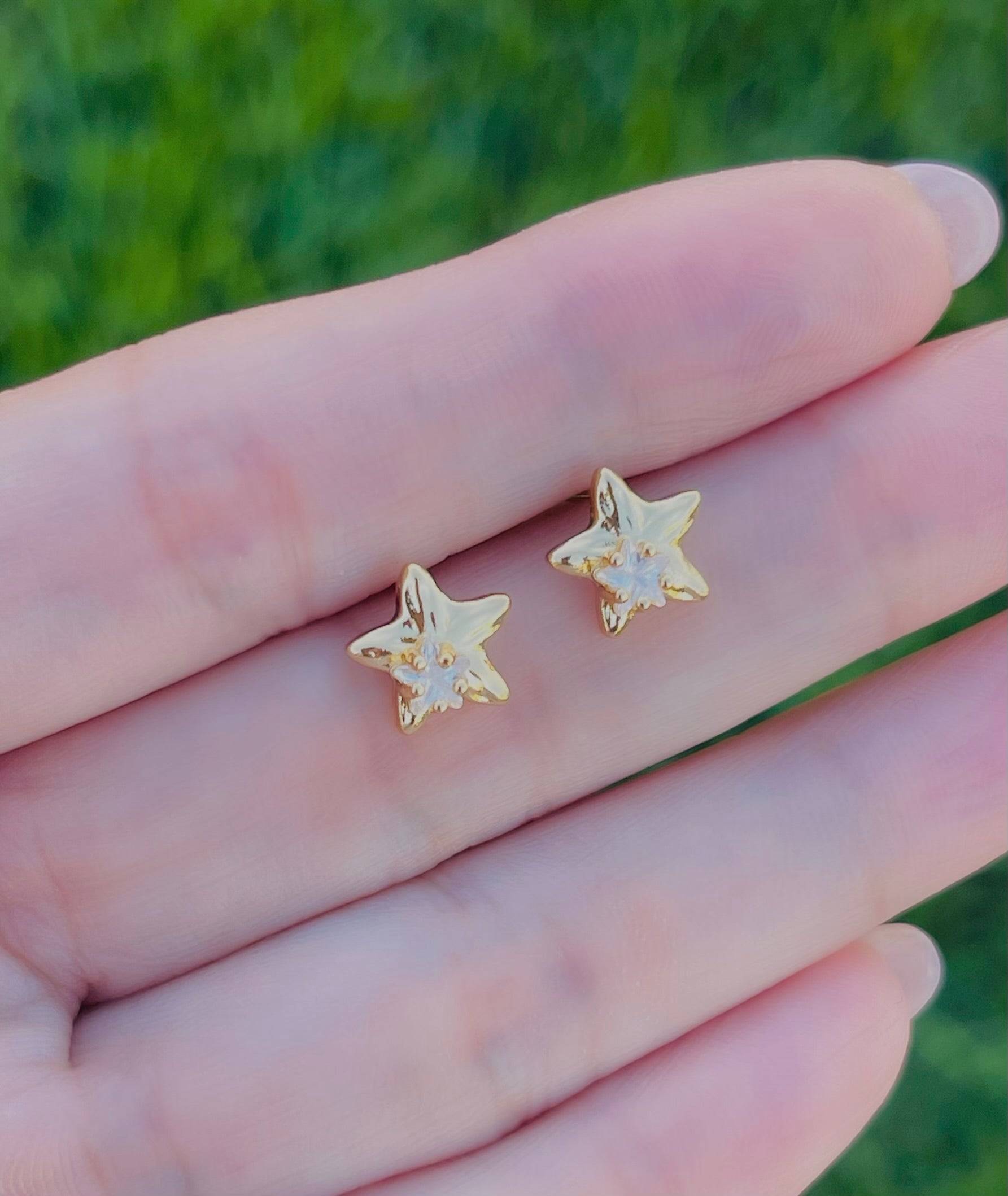 Crystal Star Earring.