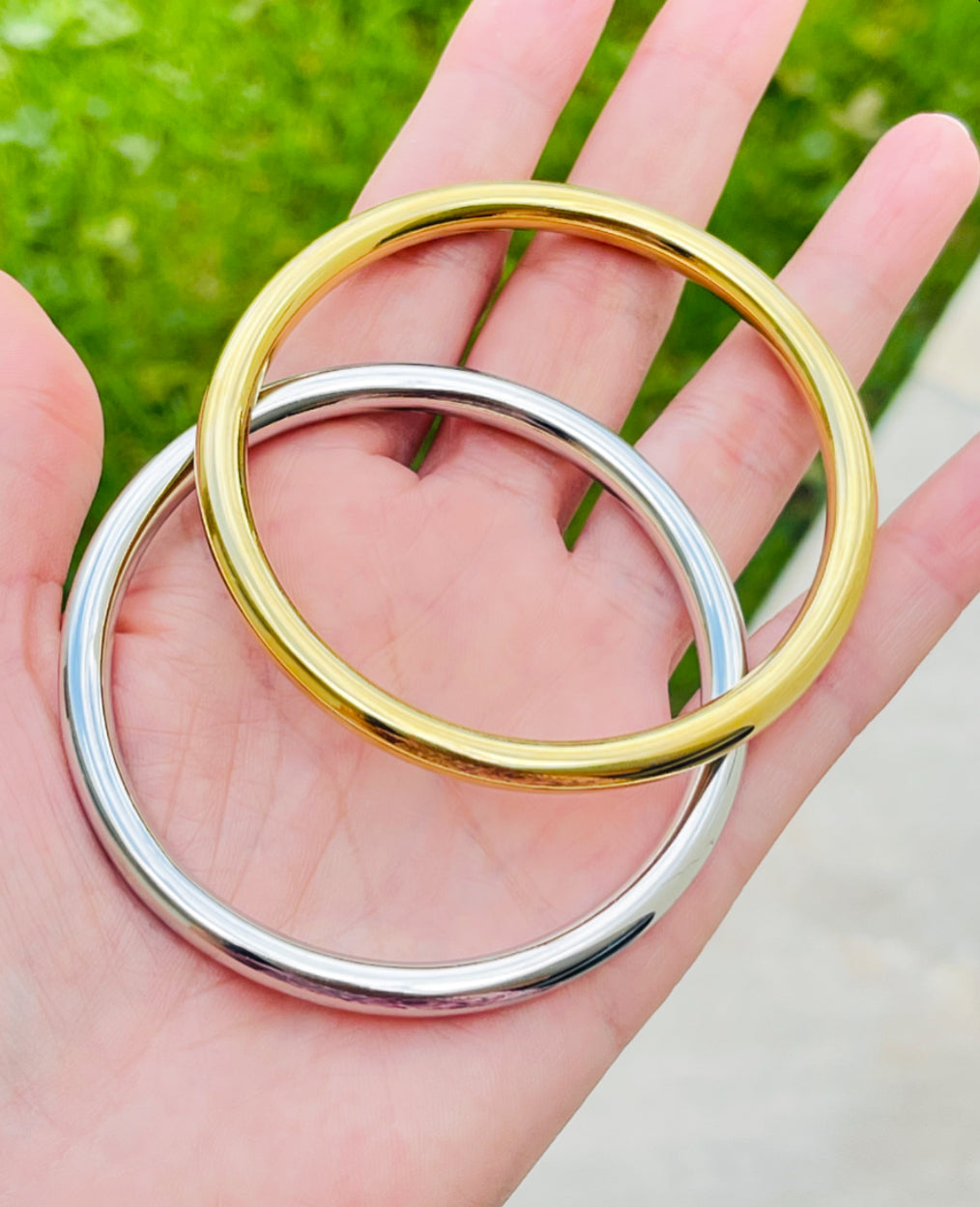 SS Solid Bangle