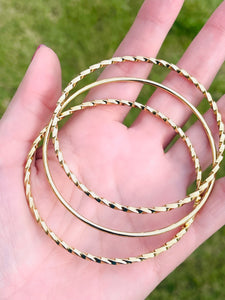 Twist Bangle Set • Medium