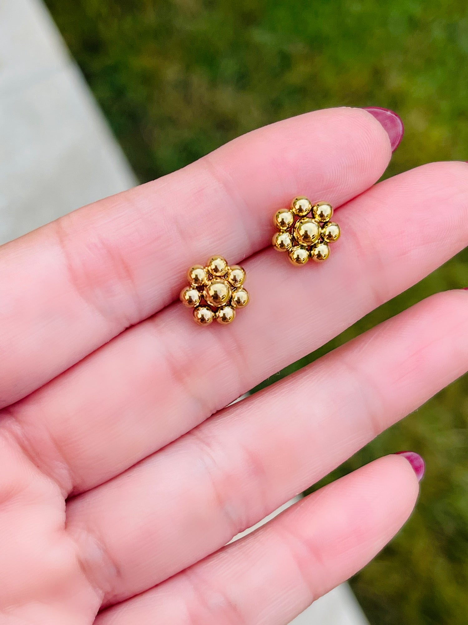 Dots Little Flower Earrings