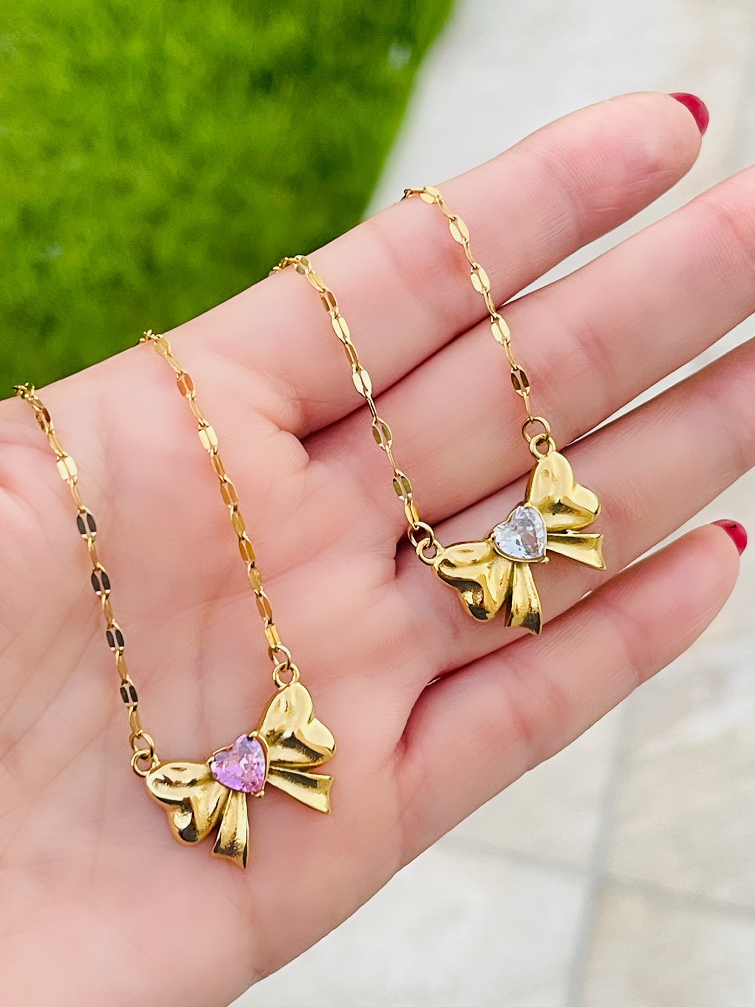 Beautiful Bow Chain