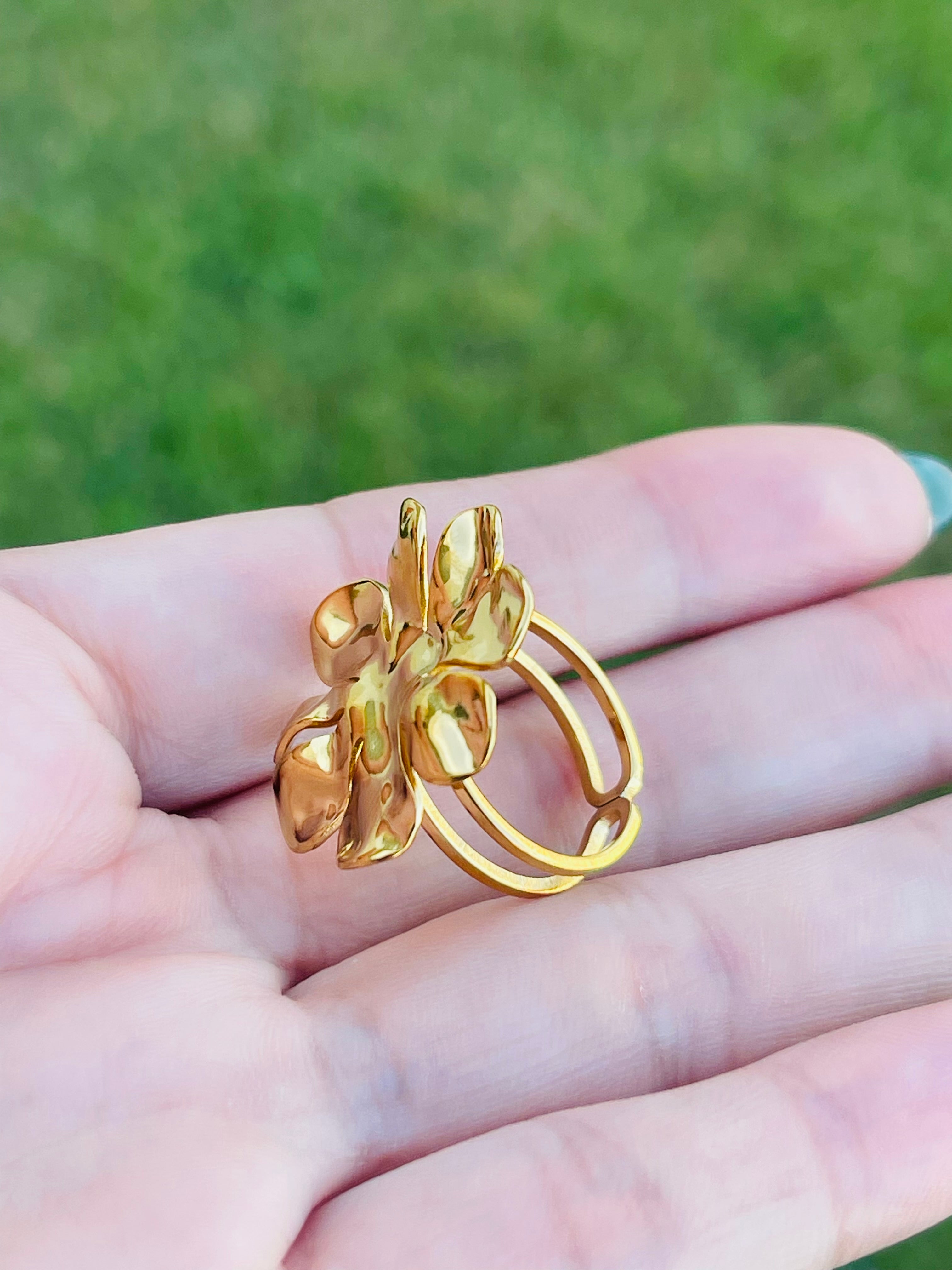 SS Flower Ring