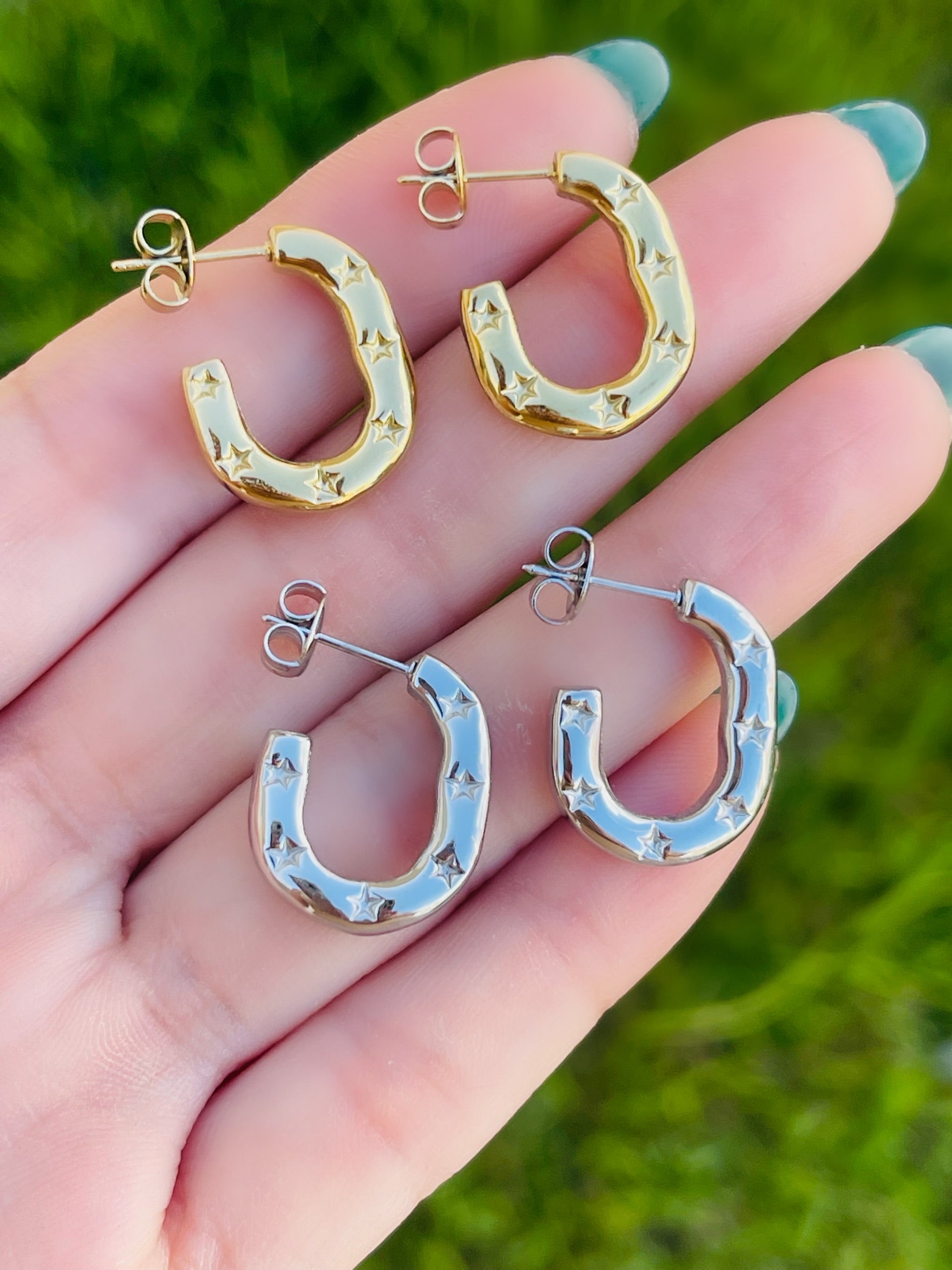 SS Half Earring 4.0
