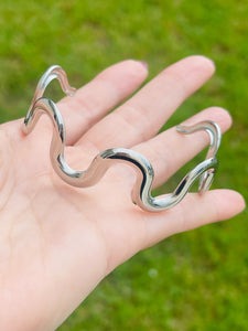 SS Silver Wave Bangle