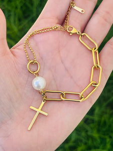 SS Cross Pearl Bracelets