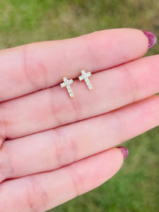 Cross Earring 2.0
