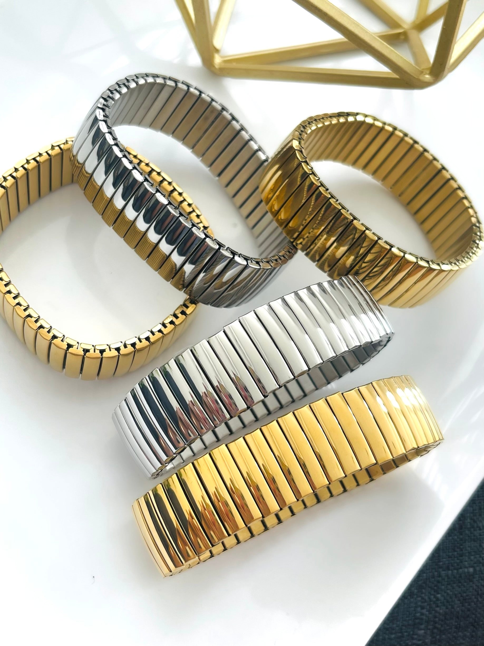 Bold Elastic Bracelets (18mm)