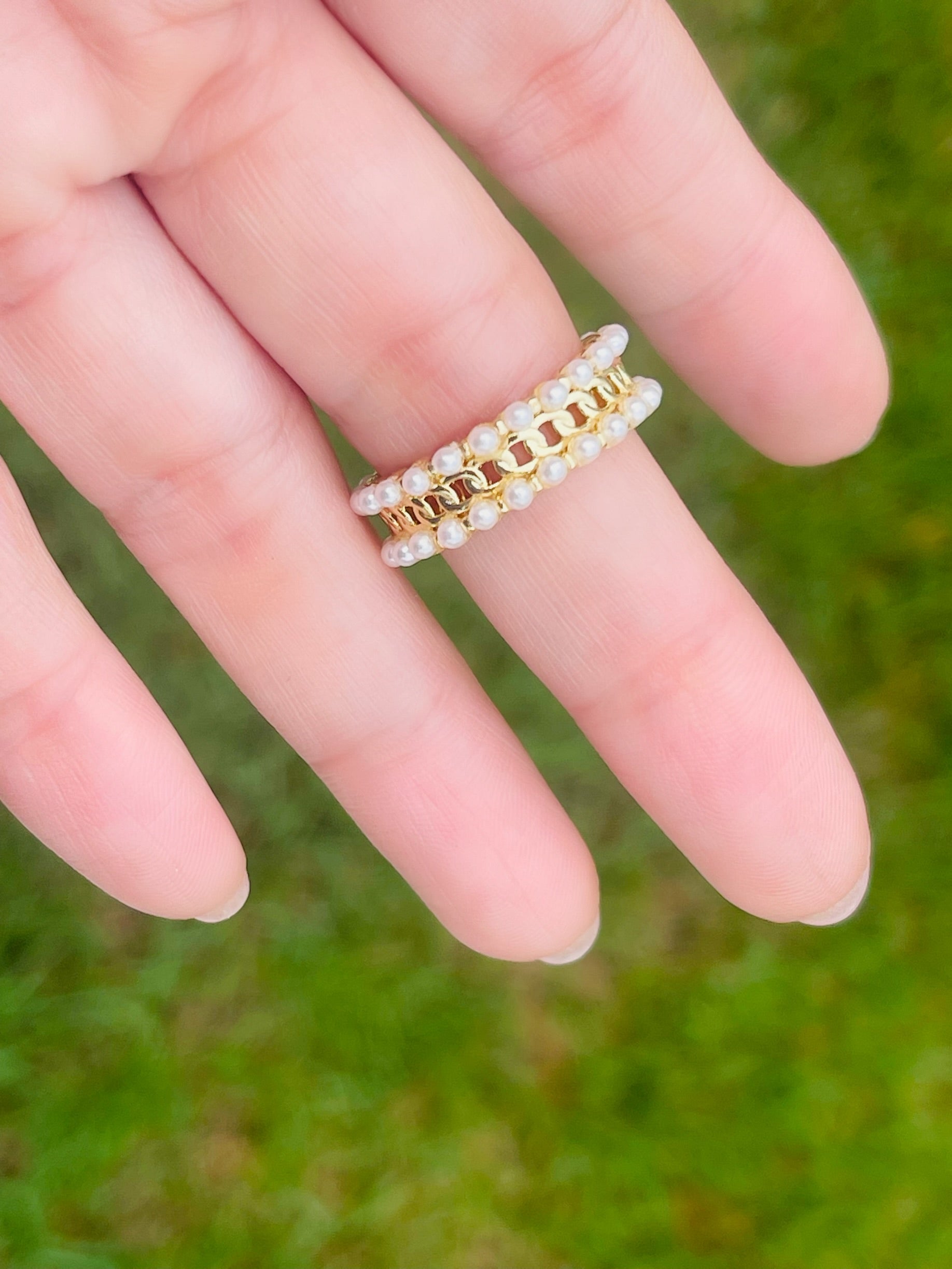 Pearl Curb Ring
