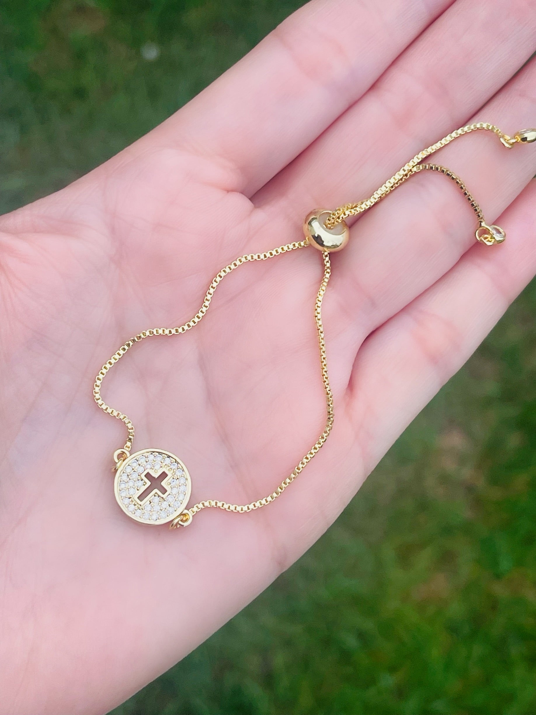 Bright Cross Adjustable Bracelets